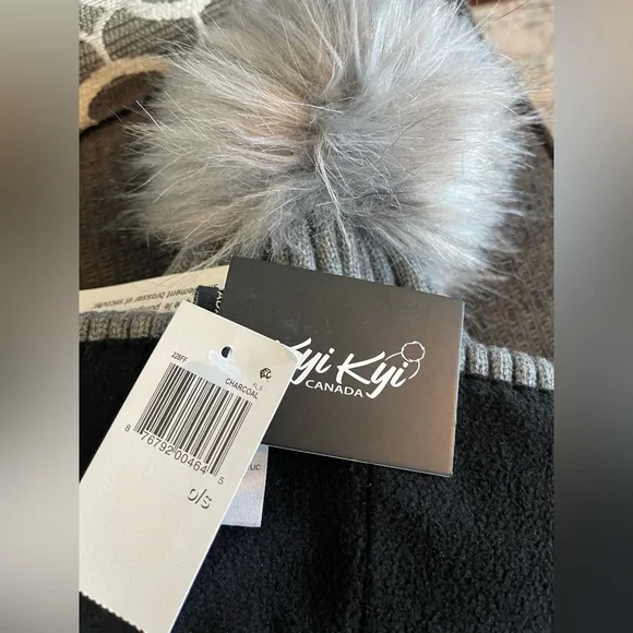 Kyi Kyi Faux Fur Pom Pom Knitted Beanie Hat Women's One Size Charcoal - Picture 8 of 8